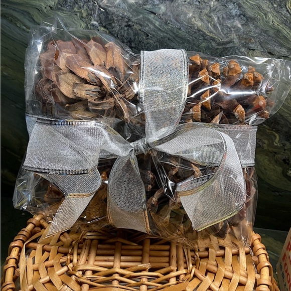 Pumpkin Ginger Ale Scented Pinecones From My Farm Organic Hand Crafted new. - Picture 10 of 13